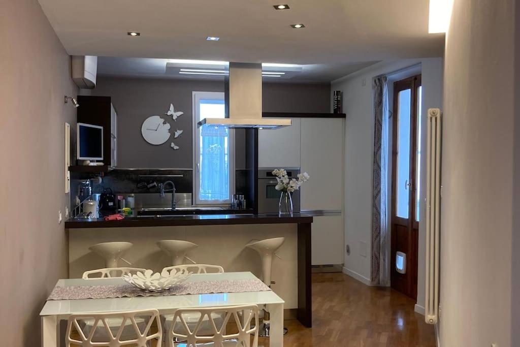 גרוסטו Thesan Lodge, Chic & Modern Design Apartment מראה חיצוני תמונה