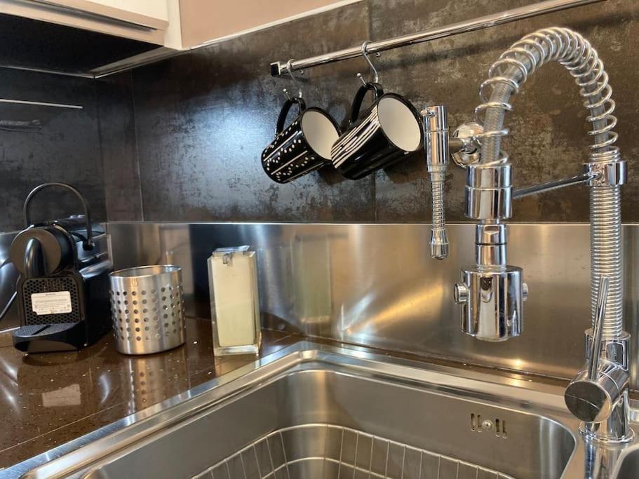 גרוסטו Thesan Lodge, Chic & Modern Design Apartment מראה חיצוני תמונה